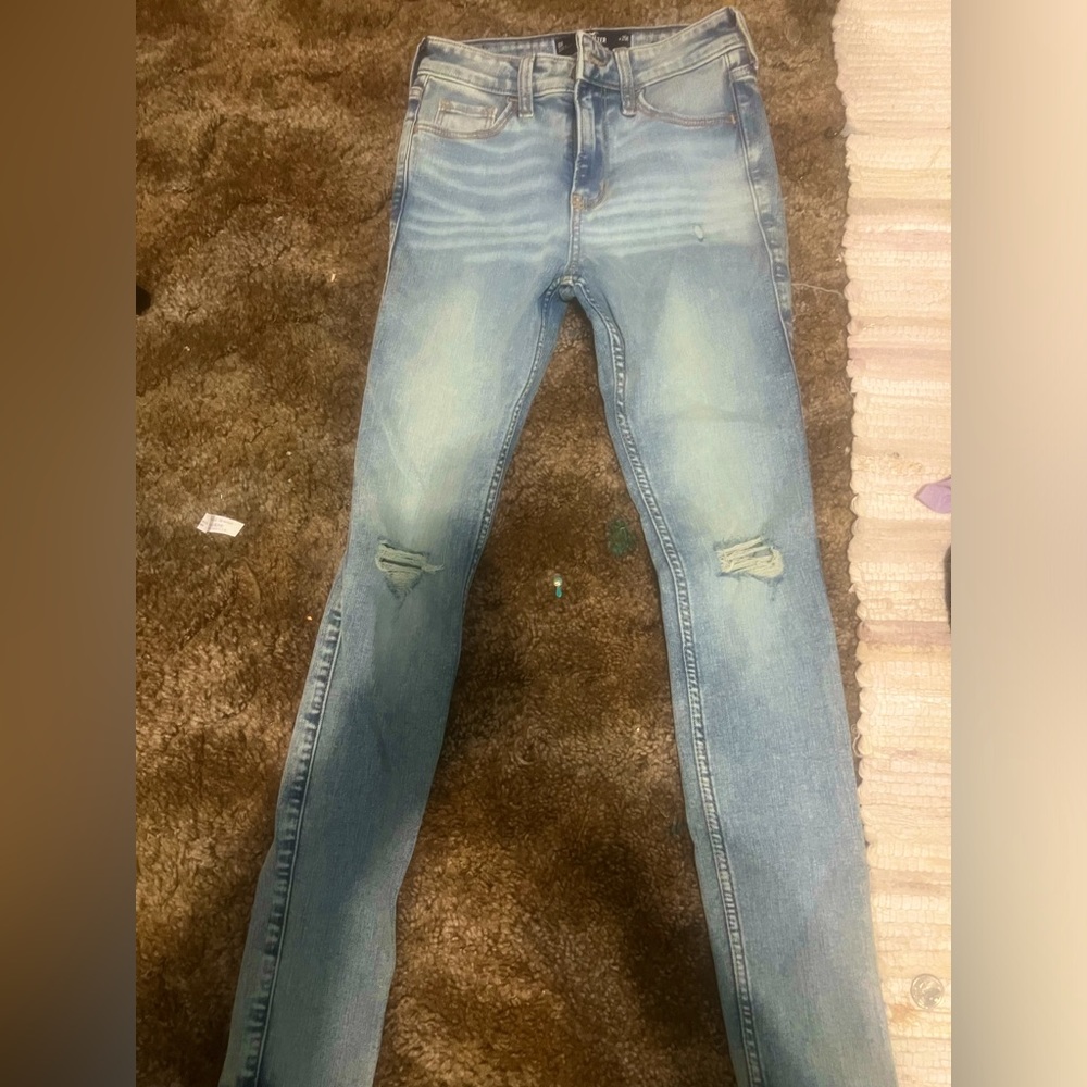 High-rise, super skinny jeans